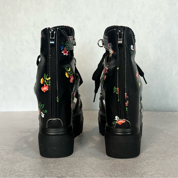Black platform floral sandal boots - Picture 3 of 10